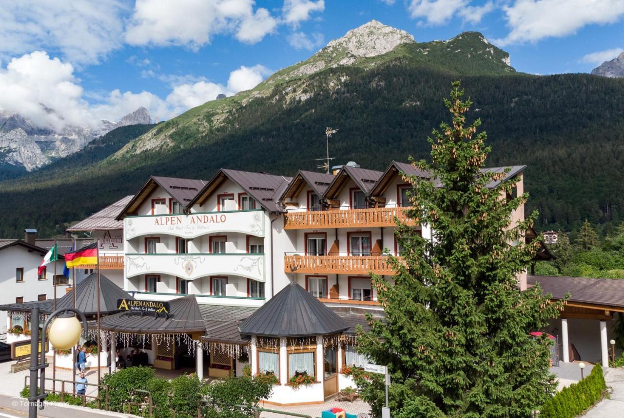 Hotel Alpen Andalo Exterior photo
